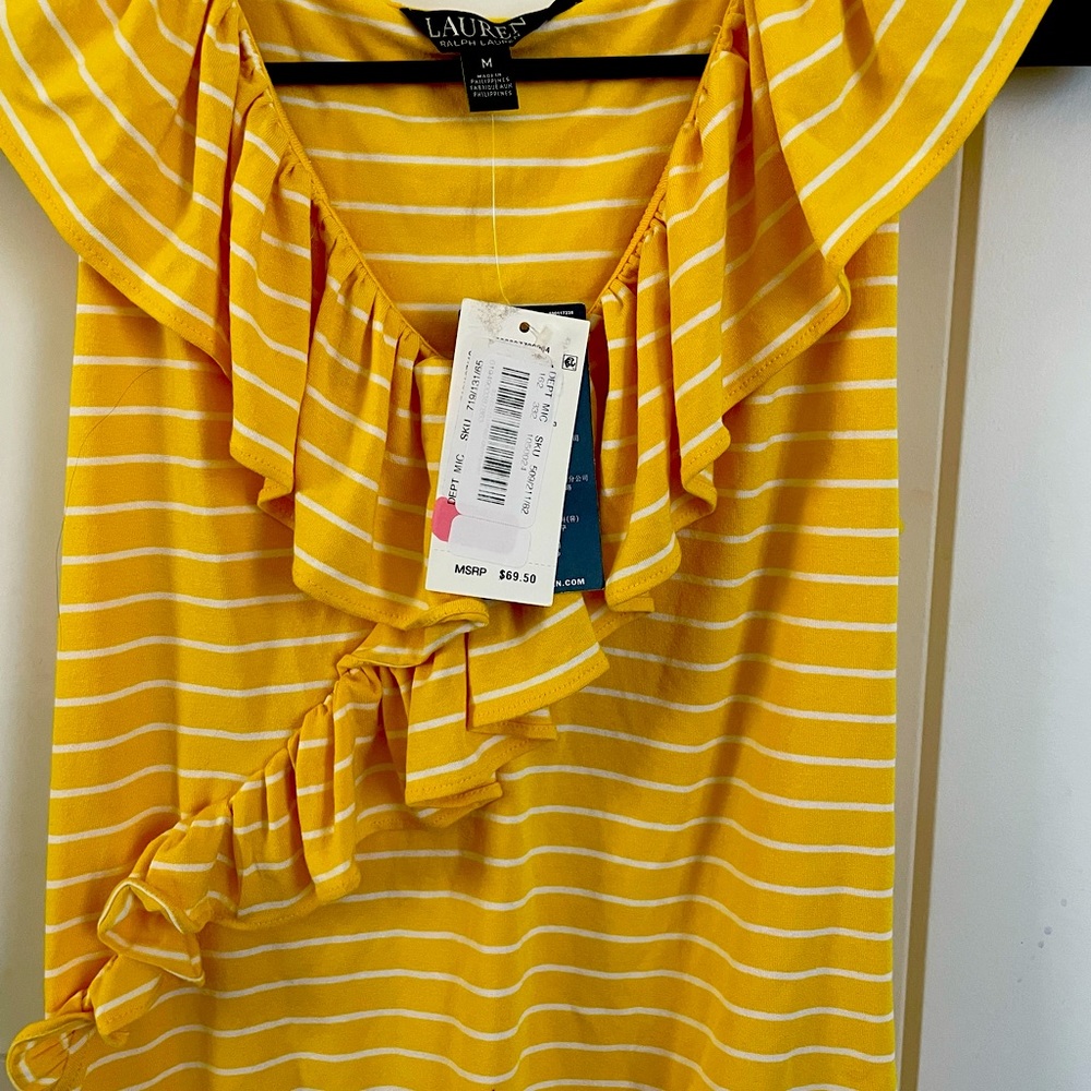 Brand new top Raulph Lauren size M